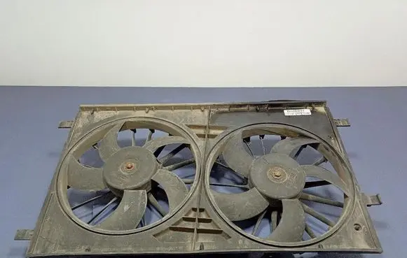 Dodge Caliber Electric radiator cooling fan 1115107VE