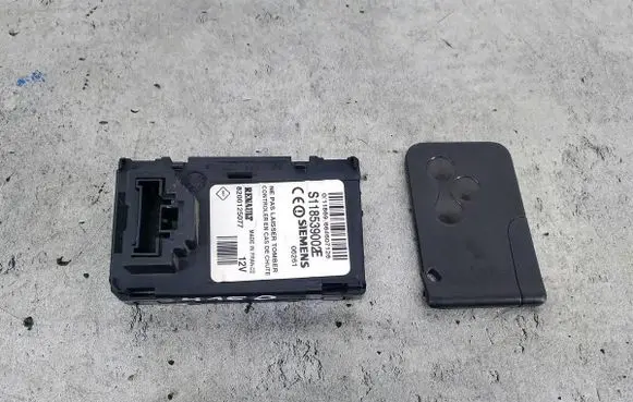 Renault Scenic II - Grand scenic II Ignition key card reader 8200125077