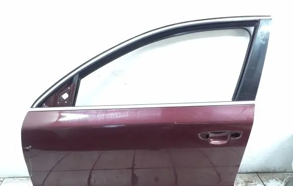 Skoda Superb B6 (3T) Front door
