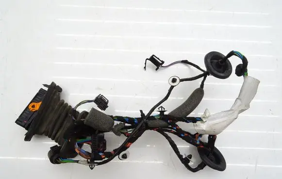 Skoda Superb B6 (3T) Rear door wiring loom 3T0971162F