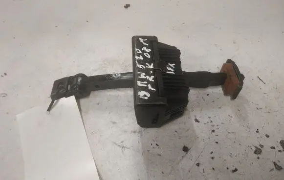 BMW 5 E60 E61 Front door check strap stopper