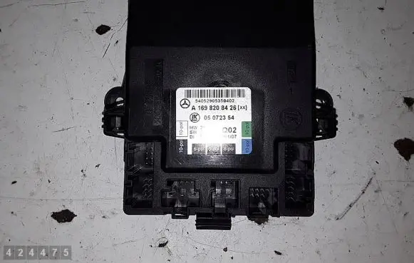 Mercedes-Benz B W245 Door control unit/module A1698208426