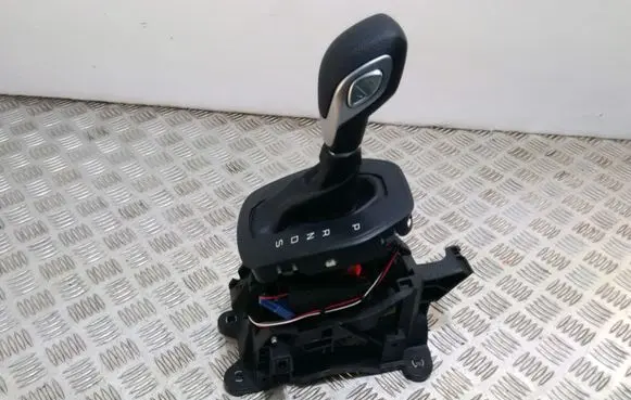 Ford Fiesta Gear shifter/selector C1BP7K004
