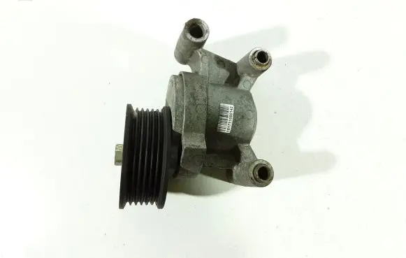 Mazda 5 Generator/alternator belt tensioner