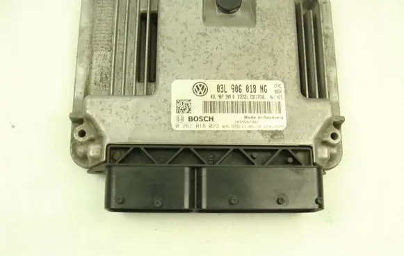 Volkswagen Caddy Engine control unit/module 03L906018NG 0281018023