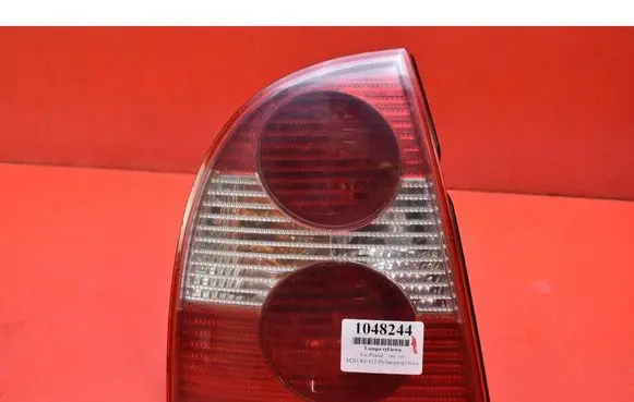 Volkswagen PASSAT B5.5 Rear/tail lights 3B5945095AE