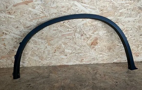 BMW X6 E71 Front arch trim 7176235