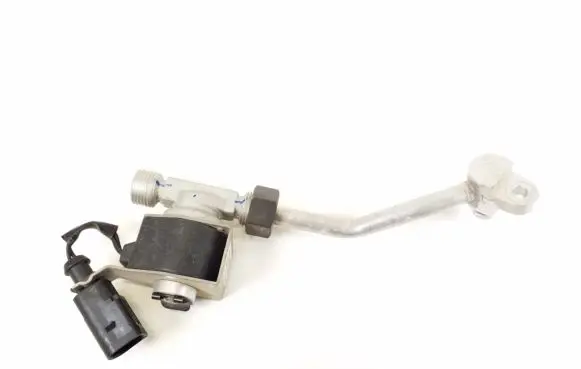 Audi e-tron Air conditioning (A/C) expansion valve 4KE260696