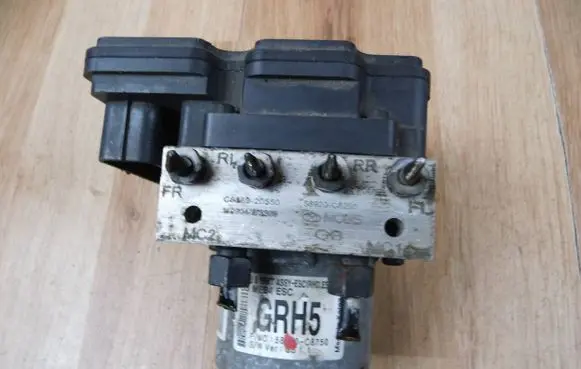 Hyundai i20 (GB IB) ABS Pump 58900C8750 C858920550 58920C8250