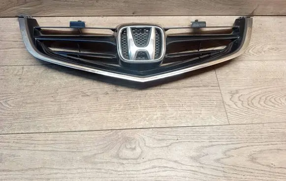 Honda Accord Front bumper upper radiator grill