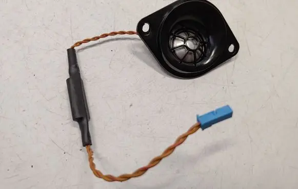 BMW 5 F10 F11 Panel speaker 65139184795