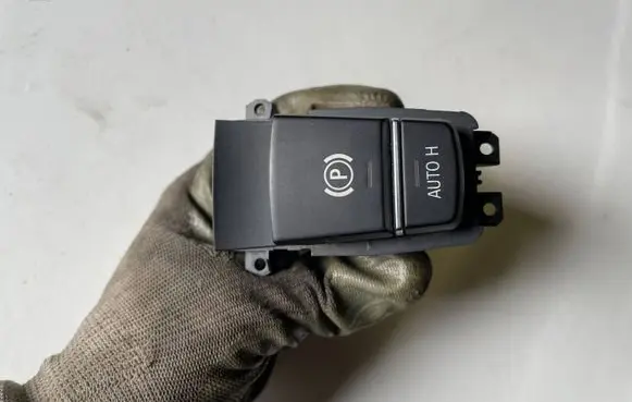 BMW X3 F25 Hand parking brake switch 9217594