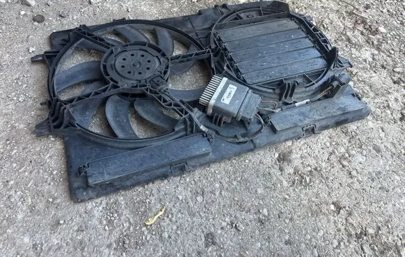 Audi A4 S4 B8 8K Electric radiator cooling fan 993329B AD1261