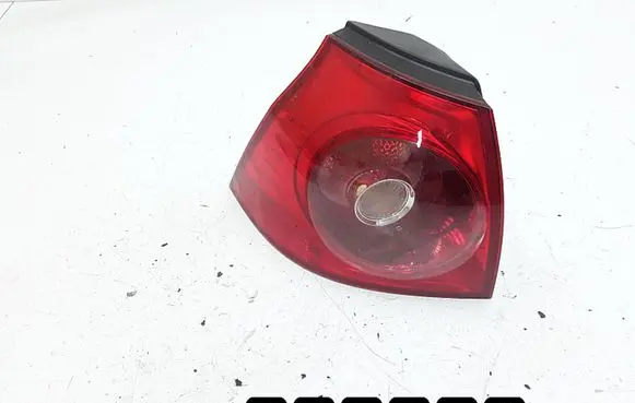 Volkswagen Golf IV Rear/tail lights 1k6945095e