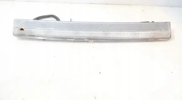 Citroen C4 II Third/center stoplight 8903324