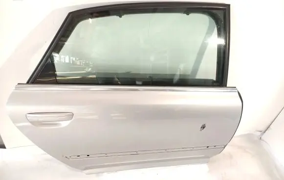 Rear door