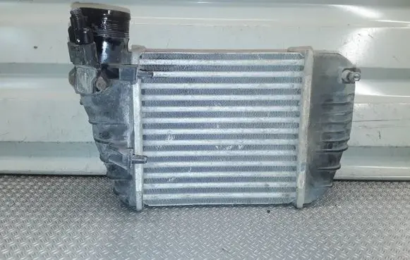 Audi A6 S6 C6 4F Intercooler radiator 4F0145805T