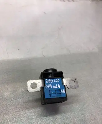 Mercedes-Benz GLA H247 Battery relay fuse A0009827425