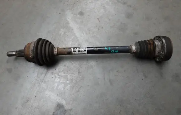Volkswagen New Beetle Front driveshaft 1J0407271