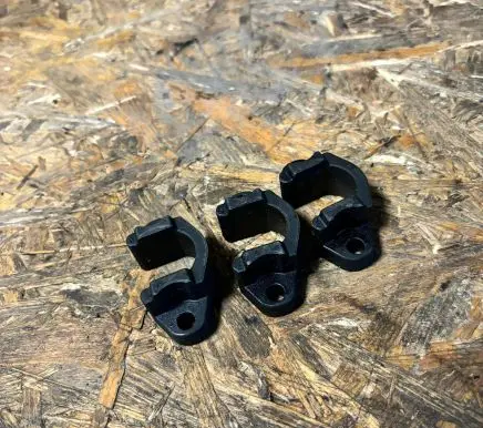 BMW 3 E46 Fuel Injector clamp holder
