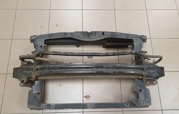 Skoda Octavia Mk2 (1Z) Radiator support slam panel