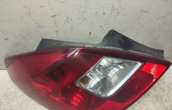 Rear/tail lights