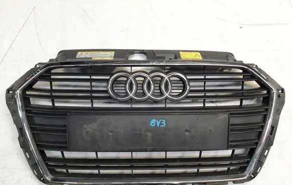 Audi A3 S3 8V Front bumper upper radiator grill 8V3853651AA