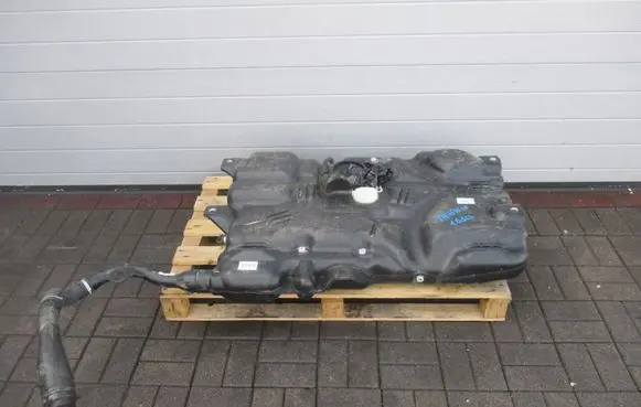 Opel Vivaro Fuel tank 