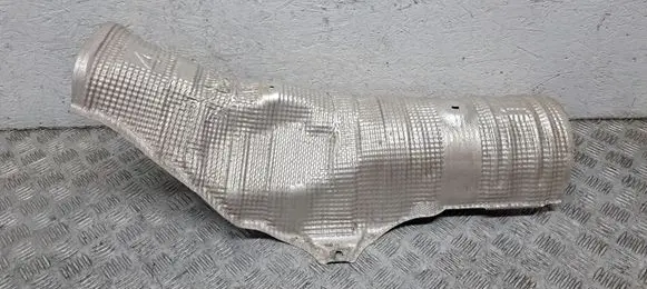 Toyota Verso Exhaust heat shield 5815102250