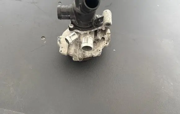 Mercedes-Benz CLA C117 X117 W117 Water pump A6512000501 DCZGS008