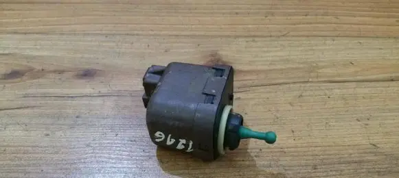 Fiat Marea Headlight level adjustment motor 