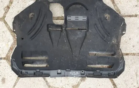Ford Kuga II Engine splash shield/under tray