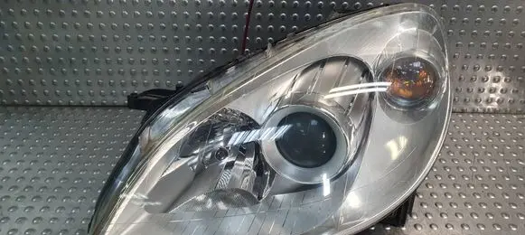 Mercedes-Benz B W245 Headlight/headlamp S26380573 A1698201761