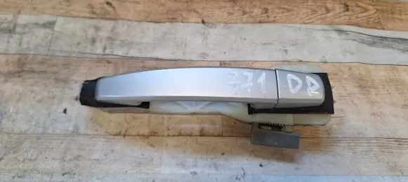Chevrolet Captiva Front door exterior handle