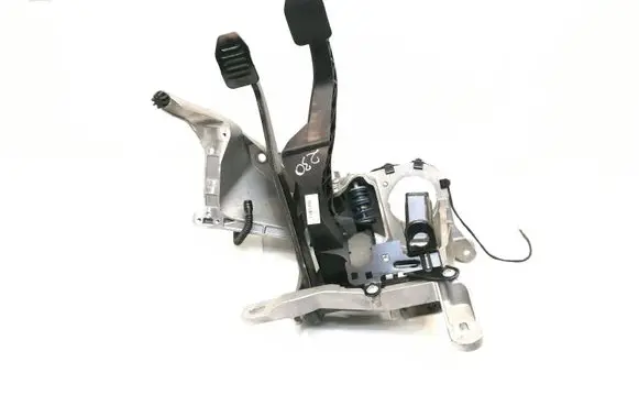 Audi A6 S6 C6 4F Pedal assembly 4F2721316 4F2721140B 4F2721117E