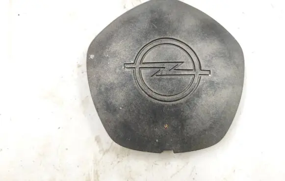 Opel Ascona C Original wheel cap 90089900