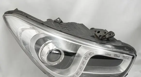 Hyundai i40 Headlight/headlamp 921023Z100 921023Z105 921023ZXXX