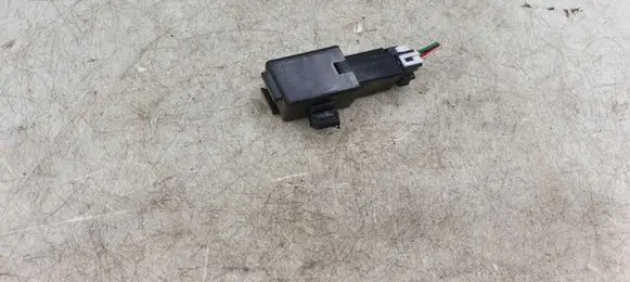 Nissan Patrol Y61 Other relay IF332