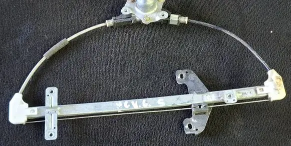 Honda Civic Rear door manual window regulator 1702