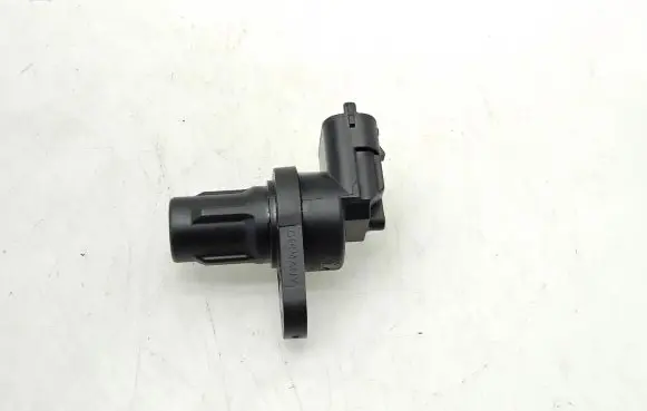 Mercedes-Benz E W212 Crankshaft position sensor A2729050043 0232103114