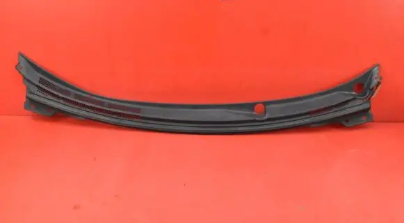 Mitsubishi Lancer VIII Wiper trim 3H41-7405A058
