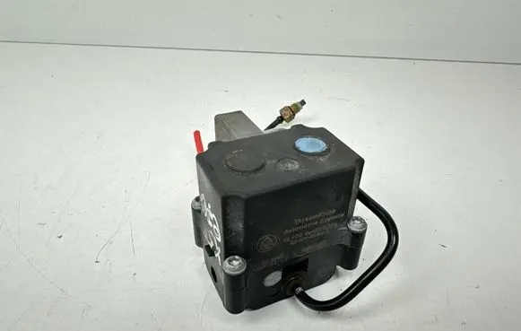 BMW X5 E70 Air suspension valve block EBMV0586A