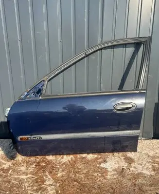 Renault Laguna I Front door