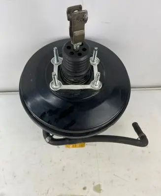 Subaru Impreza III Brake booster G215t
