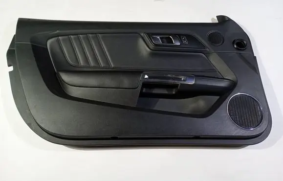 Ford Mustang VI Front door card panel trim 5BJR3B6323943AK