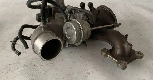 Ford Kuga II Turbo CJ5E6K682CB