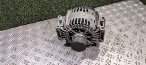 Mercedes-Benz E W211 Generator/alternator LRA03426 TG15C130 97180VX7