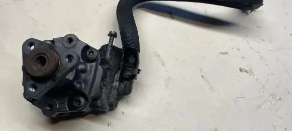 Audi A6 S6 C6 4F Power steering pump 4F0145156F 7651955163