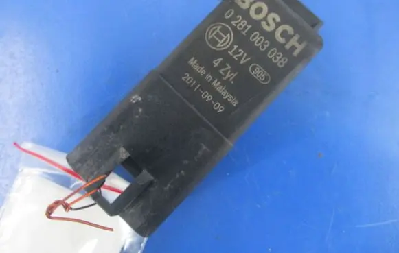 Skoda Roomster (5J) Other relay 038907281D
