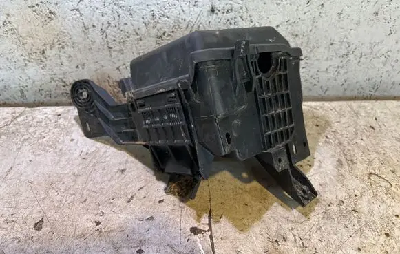 Opel Crossland X Other engine bay part 9672 1M4104401019